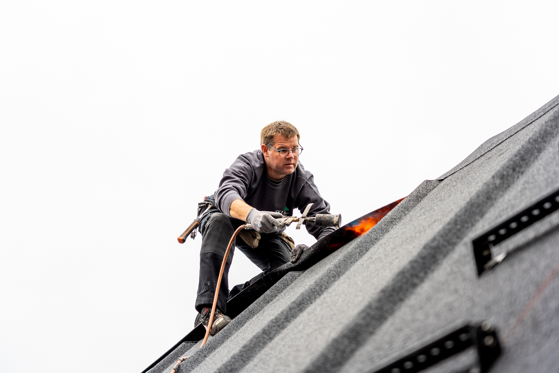 SKJ Tømrer & Tagdækning 17