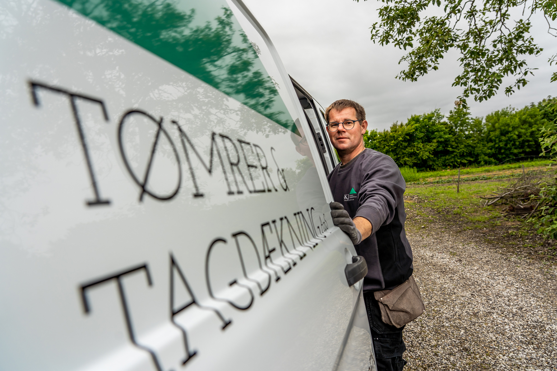 SKJ Tømrer & Tagdækning 26